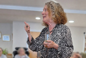 Jane Peyton leading a cider tasting master class at Springdene care homes